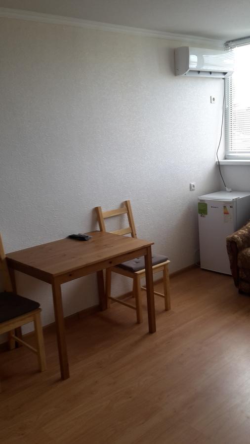 Mini Hotel Na Aiaaira Suchumi Exteriér fotografie